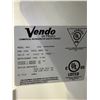Image 3 : VENDO COMMERCIAL FRIDGE/FREEZER