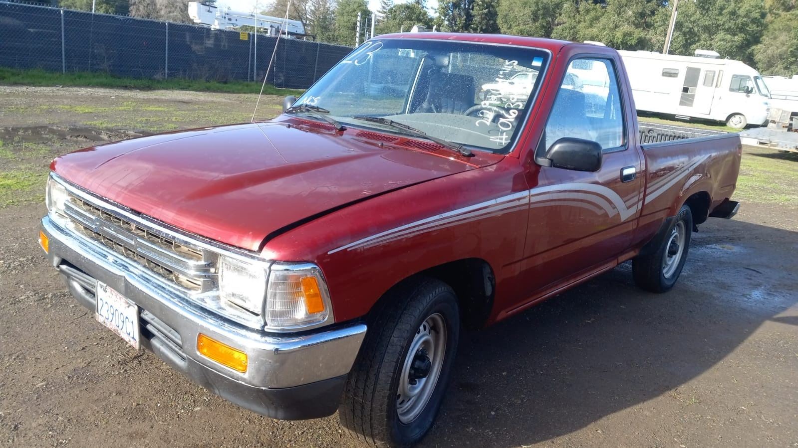 1989 Toyota Pickup Deluxe