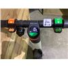 Image 4 : *NEW* WHITE AND BLACK SEGWAY ELECTRIC SCOOTER WITH CHARGER