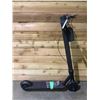 Image 1 : *NEW* BLACK LIGHTNING ELECTRIC SCOOTER WITH CHARGER