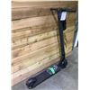 Image 2 : *NEW* BLACK LIGHTNING ELECTRIC SCOOTER WITH CHARGER