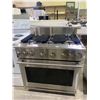 Image 1 : ELECTROLUX ICON STAINLESS STEEL 6 BURNER GAS STOVE WITH ELECTRIC CONVECTION OVEN