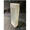 Image 2 : SELENITE ROUGH APPROX 9.5"X 3.5"X 2"