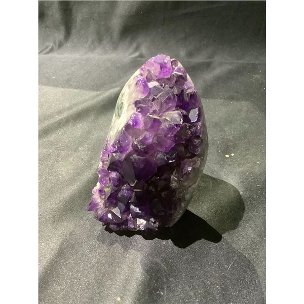 AMETHYST GEODE URUGUAY APPROX 5X3X2: RETAIL $1698.51