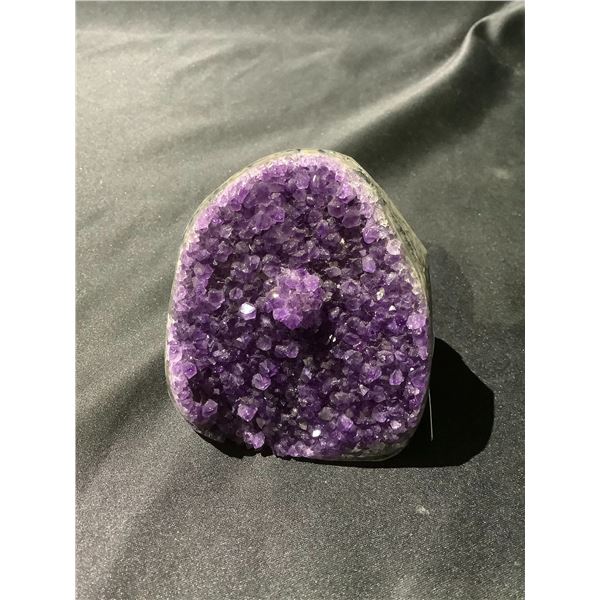 AMETHYST GEODE URUGUAY APPROX 3X3X2" RETAIL $698.51