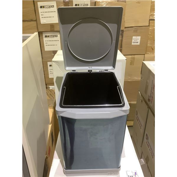 FBM AW202 PULLOUT WASTE BIN WITH FIXING IRONWARE