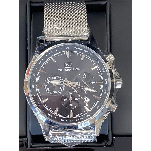 MEN'S ZIHLMANN & CO CHRONOGRAPH WATCH, MODEL ZC70, SILVER COLOUR CASE, BLACK DIAL WITH SUB DIALS,