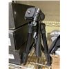 Image 2 : 6 BOMAKER TRIPODS