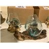 Image 2 : 3 HANDMADE MOLTEN GLASS BOWLS ON TEAK WOOD BASES