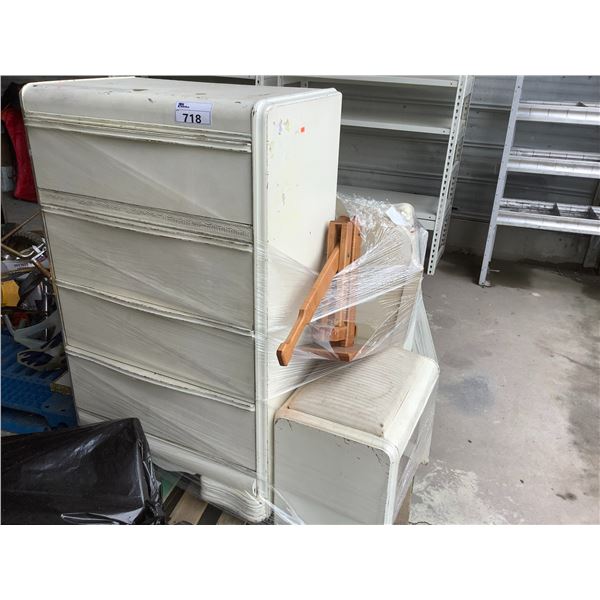 PALLET OF DISTRESSED WATERFALL FURNITURE