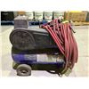 Image 2 : CAMPBELL HAUSFELD SERIOUS DUTY 20 GALLON 125 MAX PSI 120V AIR COMPRESSOR WITH AIR LINE VS500602AJ