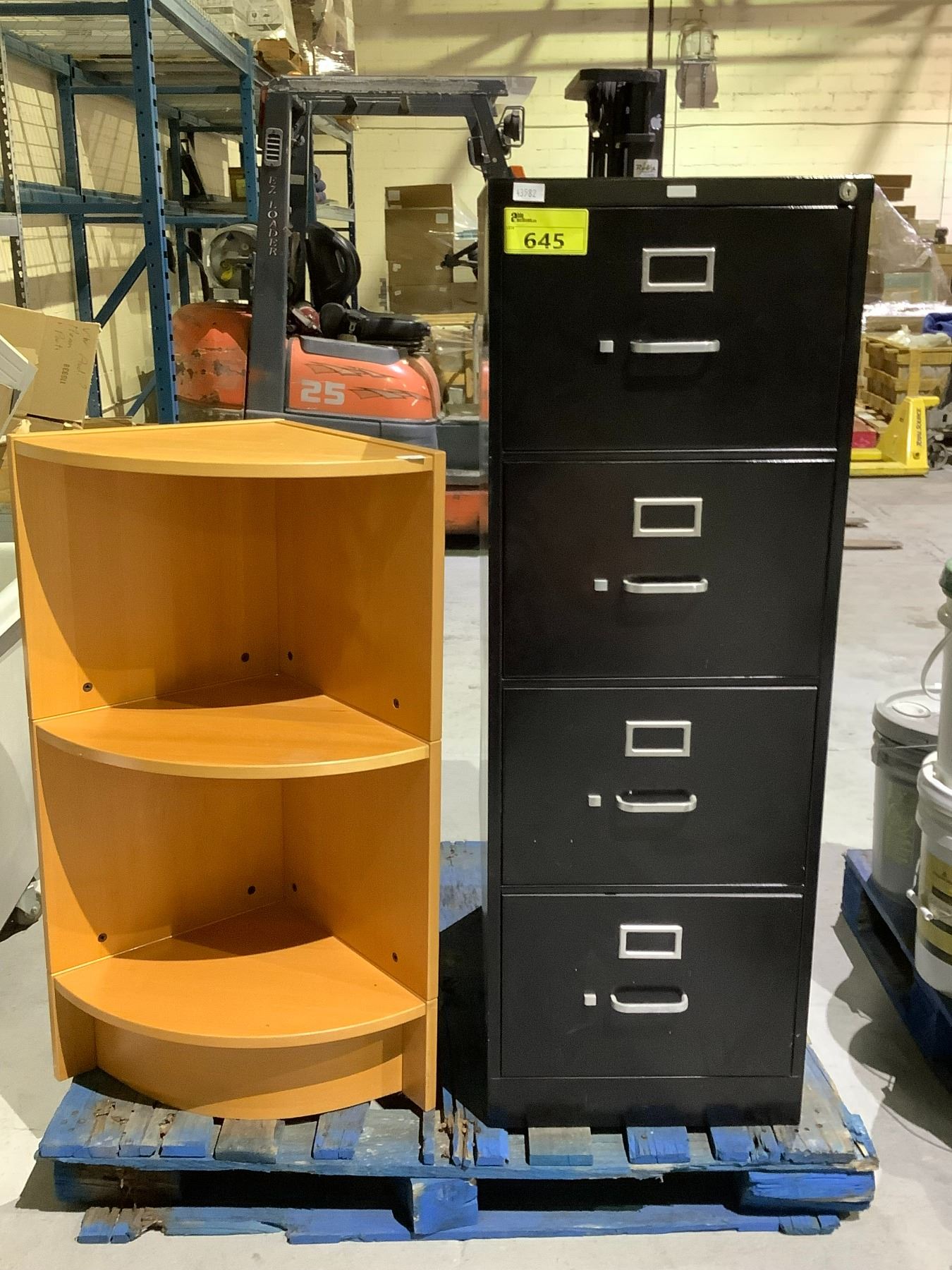 3 TIER CORNER SHELVING UNIT 39