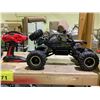 Image 2 : TOKIN DIRT RC CAR WITH REMOTE & D3 TEAM RC CAR WITH REMOTE