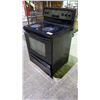 Image 2 : *PARTS & REPAIR* FRIGIDAIRE GALLERY SERIES 4 BURNER 1 WARMER STOVE WITH CONVECTION OVEN