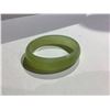 Image 2 : PALE WHITE CELADON JADE BANGLE