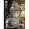 Image 2 : ASSORTED ITEMS INCLUDING; TURTLE WALL DECOR, SHELL LAMP, GLASS LIQUID DISPENSER & MORE