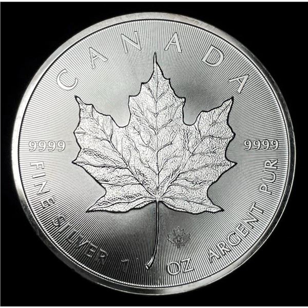 2014 Canada $5 Maple Leaf 1 ozt .9999 Silver