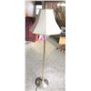 Image 2 : Decorative Wall Mirror and Large Floor Lamp