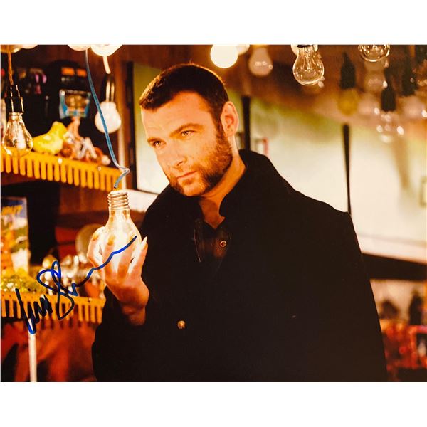 Liev Schreiber signed photo