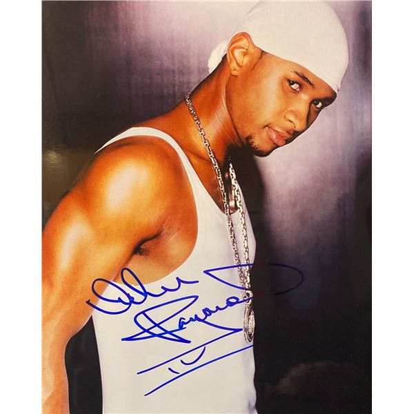 Usher signed photo