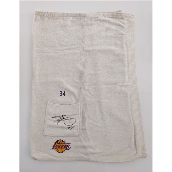 Official Los Angeles Lakers Towel Signed by Shaquille O'Neal