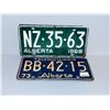 Image 1 : LOT OF 2 VINTAGE LICENSE PLATES