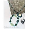 Image 2 : 4 PIECE GREEN JEWELLERY SET