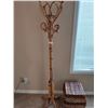 Image 3 : Bamboo Coat Rack & Wicker Foot Stool