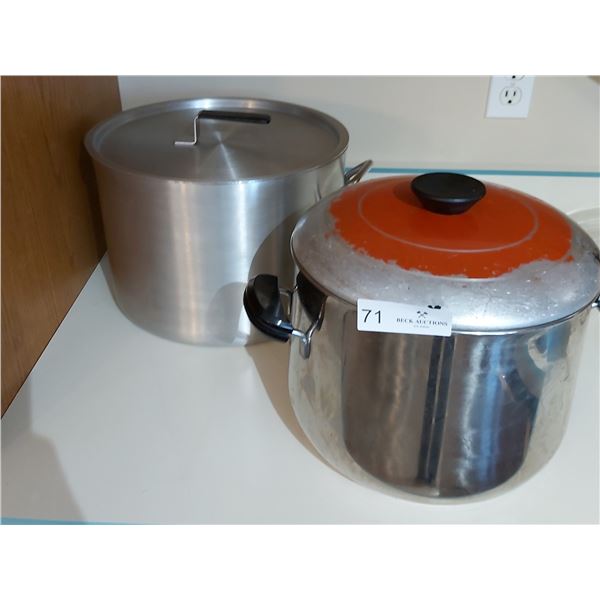 1 Vollrath 16qt Pot & 1 Lagostina 26cm pot