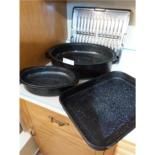 Speckleware Roasters & Grill Pan