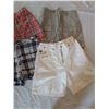 Image 3 : Women's Shorts (Size 4)