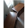 Image 3 : Matching Wood Night Stands