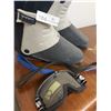 Image 2 : Saloman SX70 Ski Boots Size 345 & Goggles