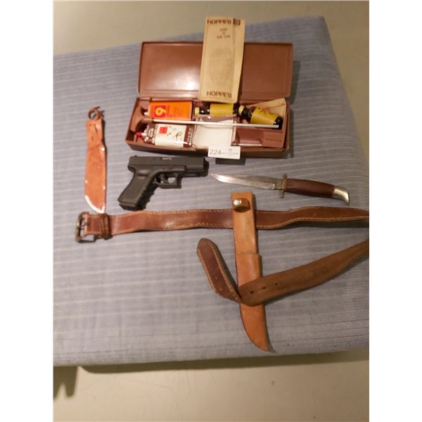 BB Gun With Gun Cleaning Kit & Bowie Knife