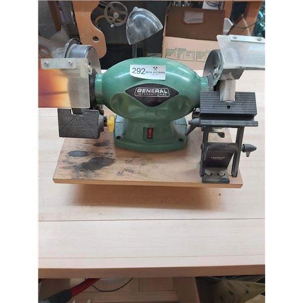 Low Revolution Grinder