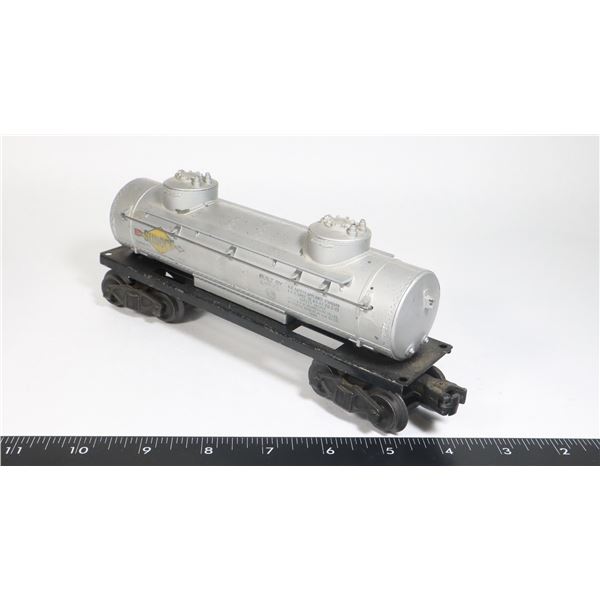 LIONEL SUNOCO TANKER CAR