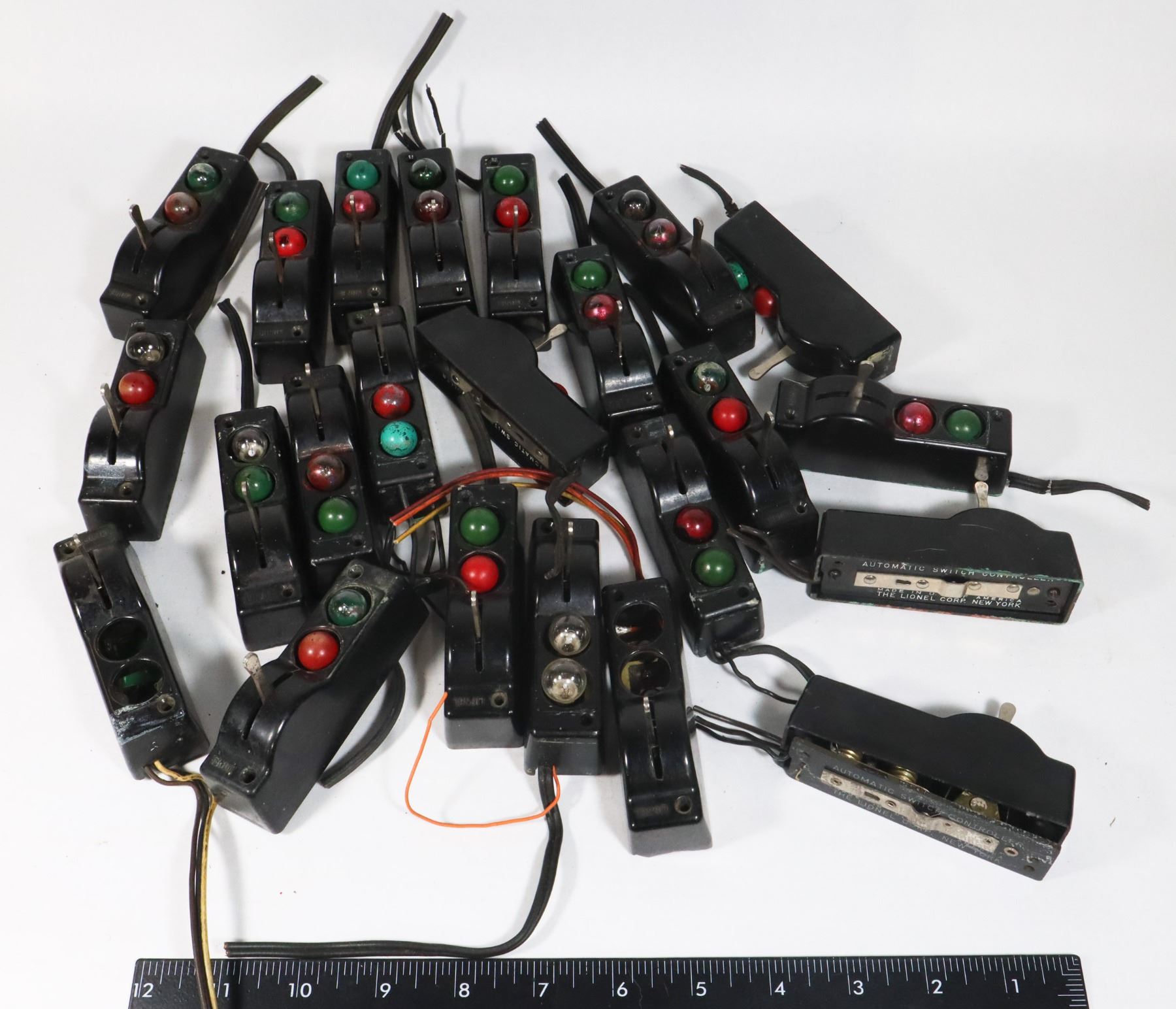 LIONEL AUTOMATIC SWITCH CONTROLLER