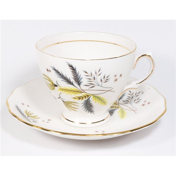 COLCLOUGH LEAF PATTEN TEACUP AND SAUCER