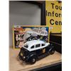 Image 2 : VINTAGE DICK TRACY POLICE CAR WITH BOX