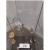 Image 1 : VINTAGE MILITARY MEDALS AND PINS