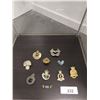 Image 1 : VINTAGE MILITARY MEDALS AND PINS