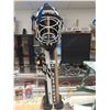 Image 1 : CUSTOM HOCKEY LAMP