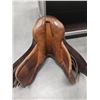Image 2 : DECORATIVE ENGLISH SADDLE