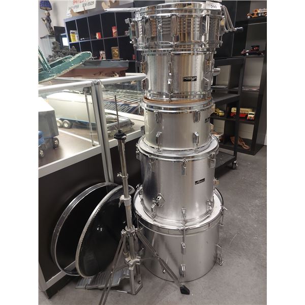 5 PIECE MAX WIN DRUM SET