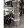 Image 1 : 5 PIECE MAX WIN DRUM SET