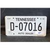 Image 1 : UNISSUED HARD TO FIND TENNESSEE AUTO DEALER LICENSE PLATE