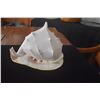 Image 2 : QUEEN HELMET CONCH SHELLS (2 PCS)