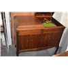 Image 4 : ANTIQUE VICTROLA