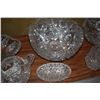 Image 3 : CUT CRYSTAL BOWLS, PITCHER CREAMER & SUGAR (7 PCS)
