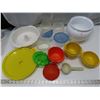 Image 2 : Lot of kitchen containers, plastics, ceramic